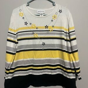 Alfred Dunner Classic White Knit Top‎